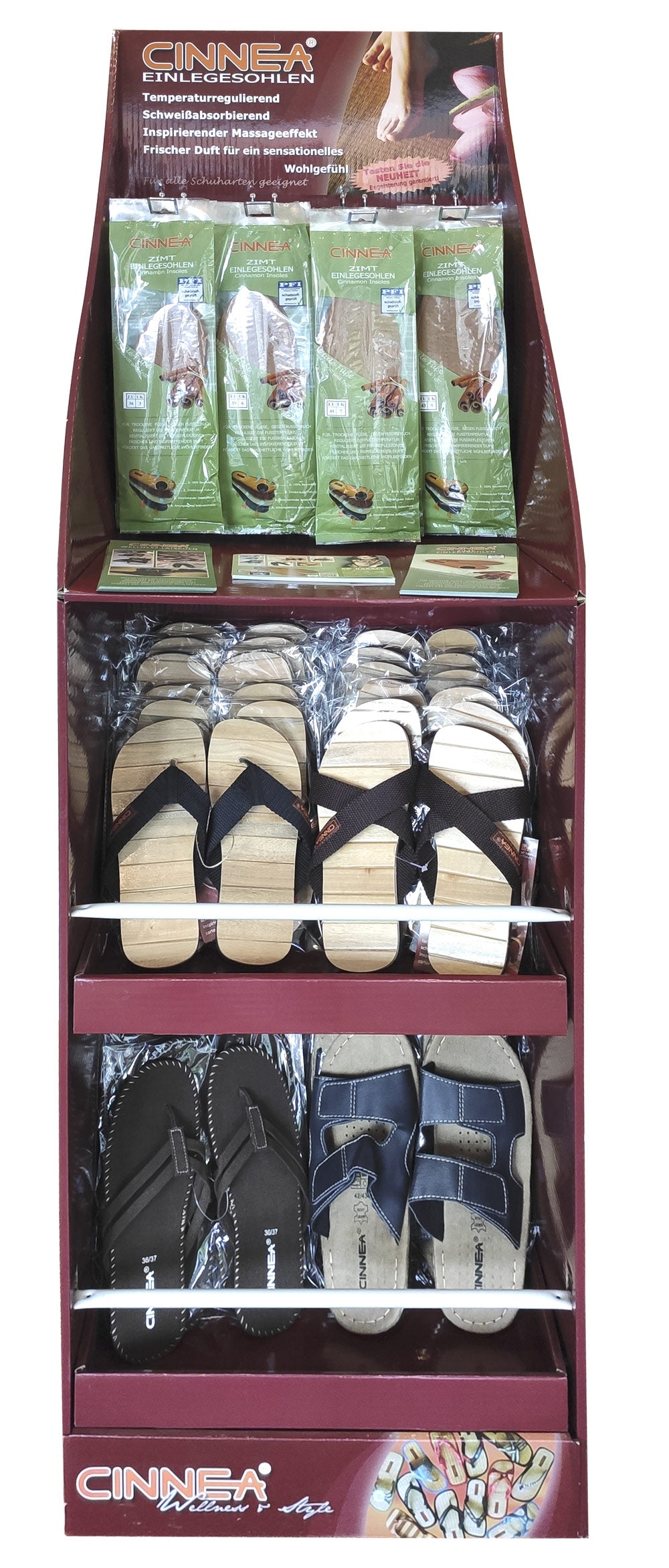 Standdisplay mit Zimtsohlen & Latschen